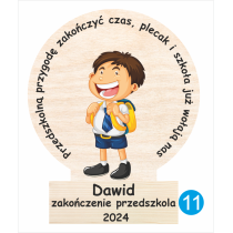 Statuetki drewniane na zakończenie przedszkola